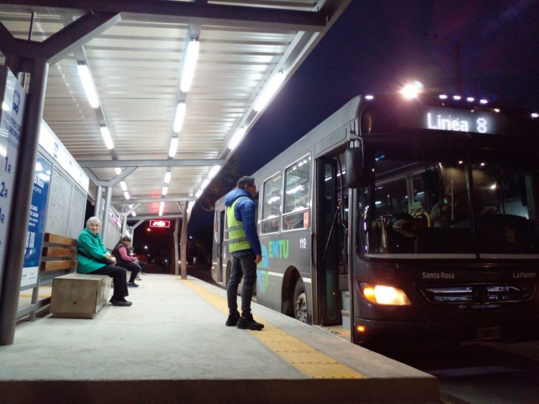 inauguraron-el-primer-centro-de-trasbordo-urbano-e-interurbano-en-santa-rosa