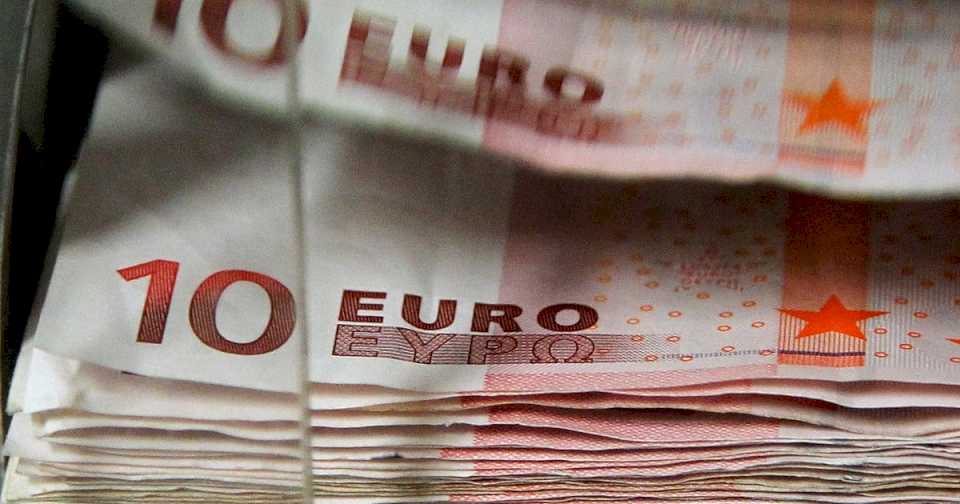 euro-hoy:-a-cuanto-cotiza-este-lunes-23-de-octubre