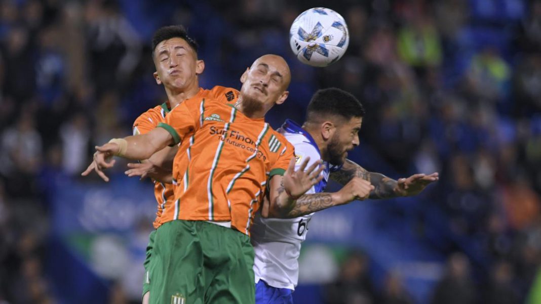 banfield-le-gano-a-velez-en-el-amalfitani-y-entro-en-zona-de-clasificacion