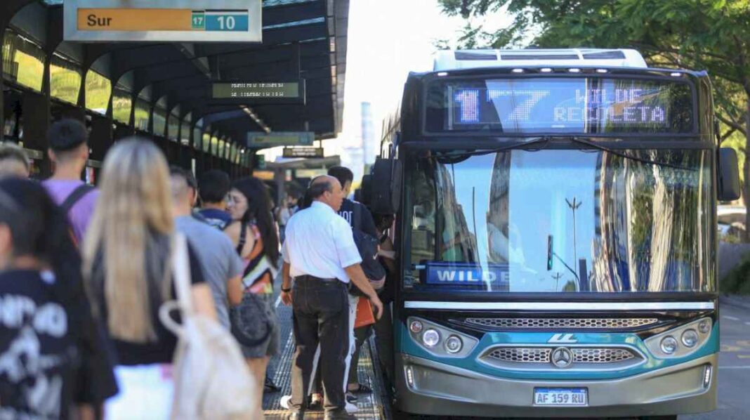 revocaron-una-medida-que-frenaba-la-suba-del-transporte-y-el-gobierno-quedo-habilitado-a-actualizar-tarifas