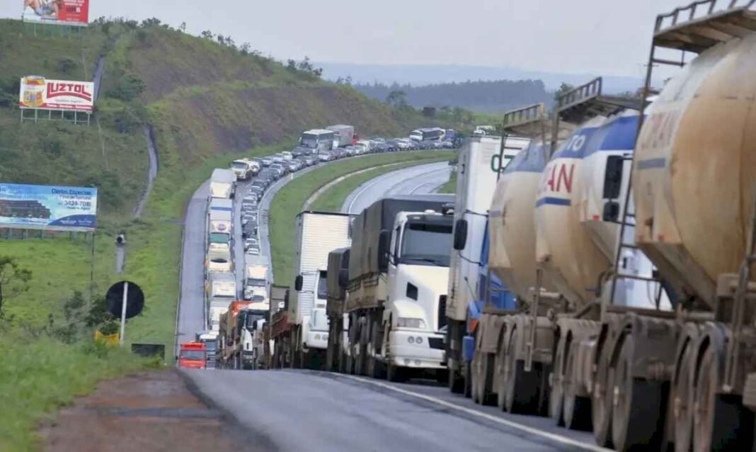 lula,-el-transporte-y-el-interior-de-brasil:-invierten-casi-us$-1.000-millones-en-la-mejora-de-rutas-agricolas