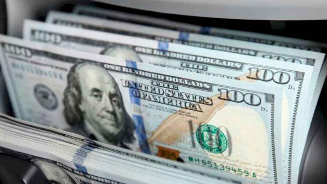 dolar-blue-y-dolar-hoy:-a-cuanto-cotizan-este-martes-30-de-abril