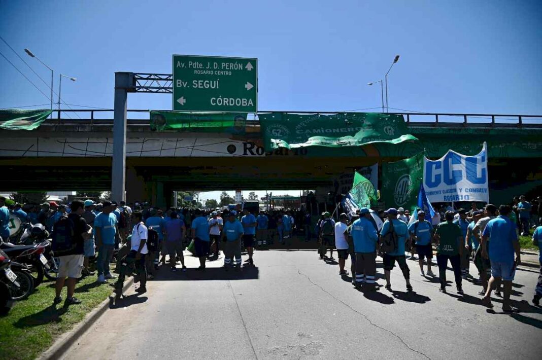 paro-de-transporte:-el-impacto-se-sintio-mas-en-buenos-aires-que-en-el-interior