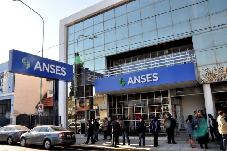 Calendario de la Anses: todas las prestaciones que se pagan este viernes 15 de noviembre
