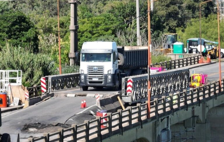 Seguridad vial. Tras ocho meses cerrado, reabrirán al tránsito un puente clave entre dos ciudades