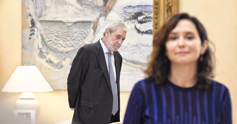 El Supremo cita como testigo a Miguel Ángel Rodríguez para indagar en la filtración de los correos del novio de Ayuso