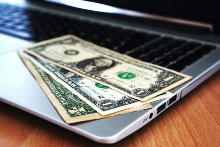 De dólar a peso mexicano hoy: a cuánto cotiza la moneda este jueves 5 de diciembre