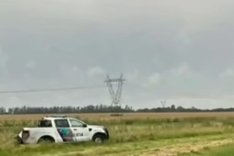 Accidente en la ruta 9: tres policías fueron a asistir en un choque, los atropellaron y murieron