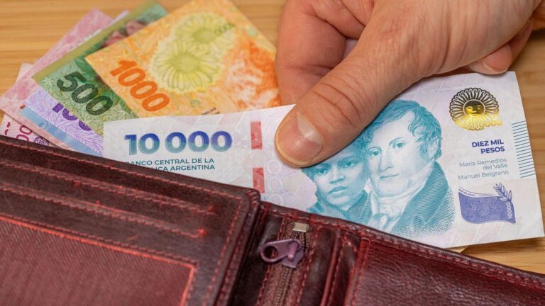 Se recuperan el empleo y el salario en el sector privado