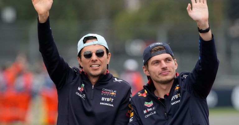 Estas fueron las emotivas palabras de Max Verstappen y Red Bull hacia Checo Pérez, tras oficializarse su salida de la escudería