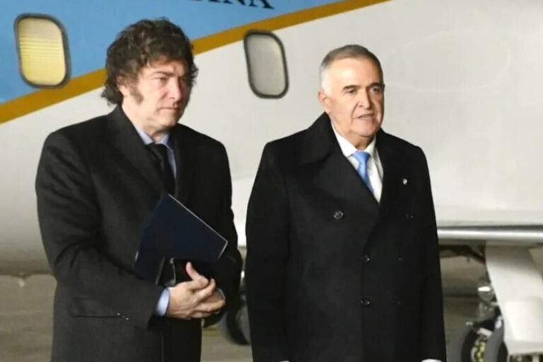 El gobernador de Tucumán destruyó a Cristina Kirchner y seguirá colaborando con Milei