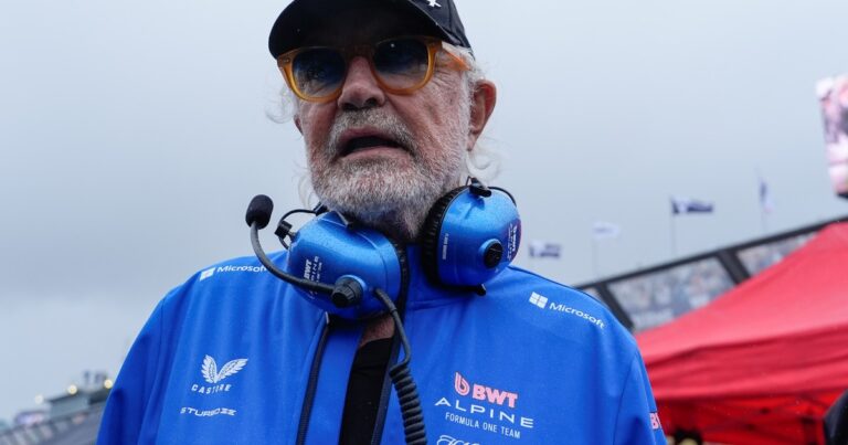 El sugerente palito de Flavio Briatore para Jack Doohan luego del Gran Premio de Japón