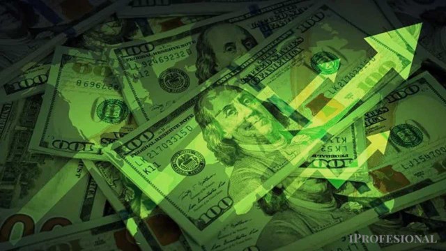 «El dólar va a subir el lunes», un reconocido economista advirtió por el impacto en precios