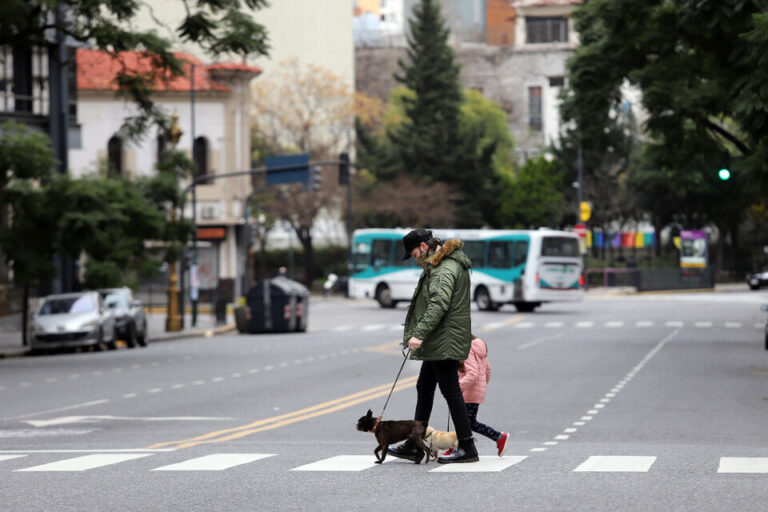 Cómo va a seguir el clima en el AMBA durante este fin de semana largo