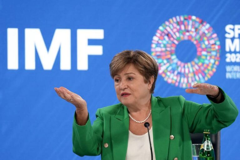 Después de intervenir, Georgieva retrocede: dice que su mensaje no era para los argentinos