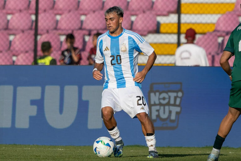 El juvenil Alex Woiski se incorpora a River Plate