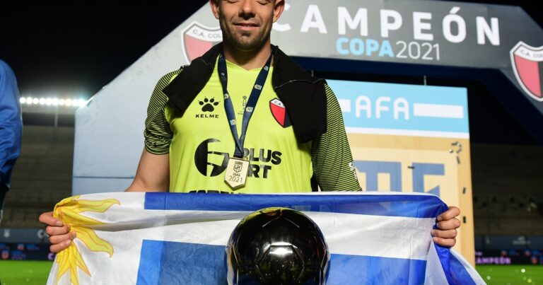 Se retiró el arquero que salió campeón con Colón en la Copa de la Liga 2021