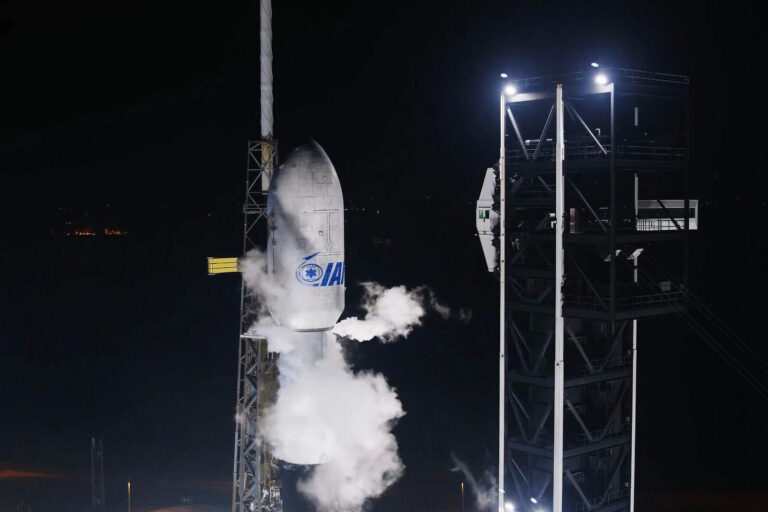 Israel lanza el satélite de comunicaciones más avanzado en su historia