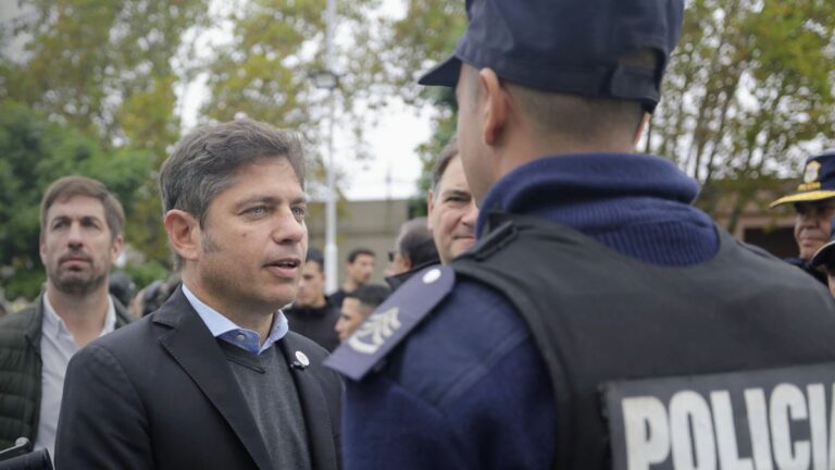 El Ministerio de Seguridad denunció a Axel Kicillof por el desplazamiento de 24 oficiales de la Policía Bonaerense