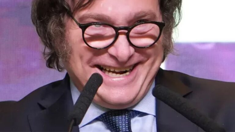 Javier Milei oficializó el veto al aumento a jubilados, lamoratoria y la emergencia en discapacidad