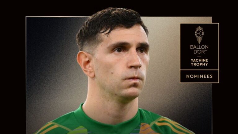 Otra vez, Dibu Martínez fue nominado al Premio Lev Yashin en el Balón de Oro 2025