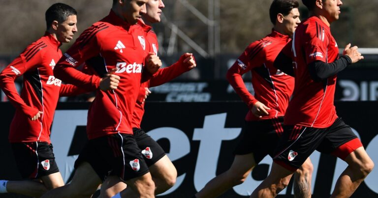Con regresos esperados, la lista de River para enfrentar a Unión
