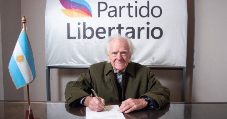 Juan Carlos Blumberg se quedó afuera de la elección: la Justicia no oficializó su lista en Provincia