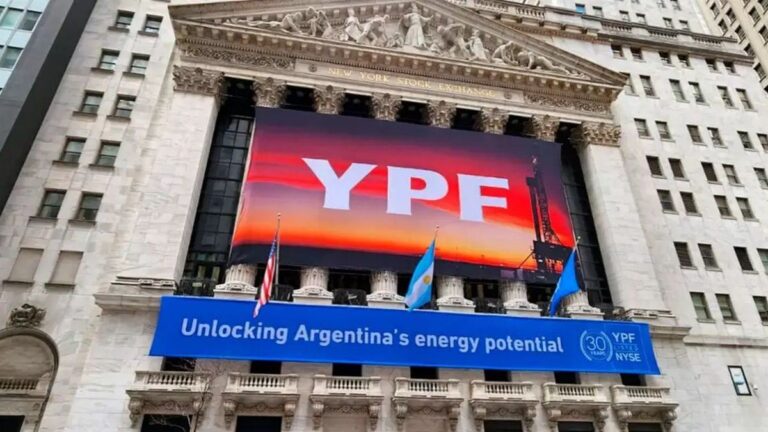 Argentina califica de «hostigamiento procesal» el pedido de desacato en el juicio a YPF