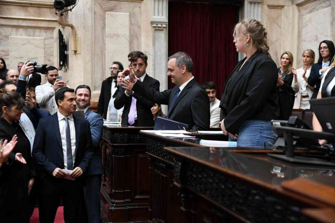 Manuel Adorni en el Congreso