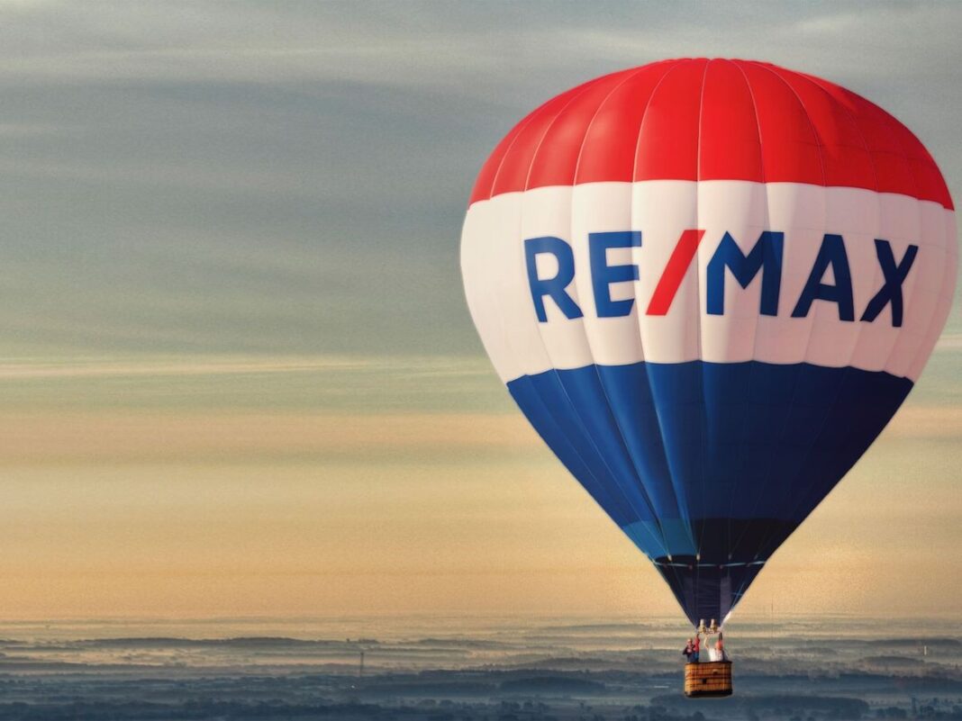 Edificio de tribunales o símbolo de la justicia, representando la decisión de la Corte Suprema.