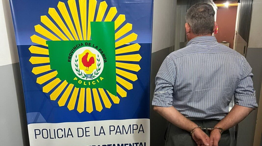 Ilustración genérica de un procedimiento policial en zona rural de La Pampa