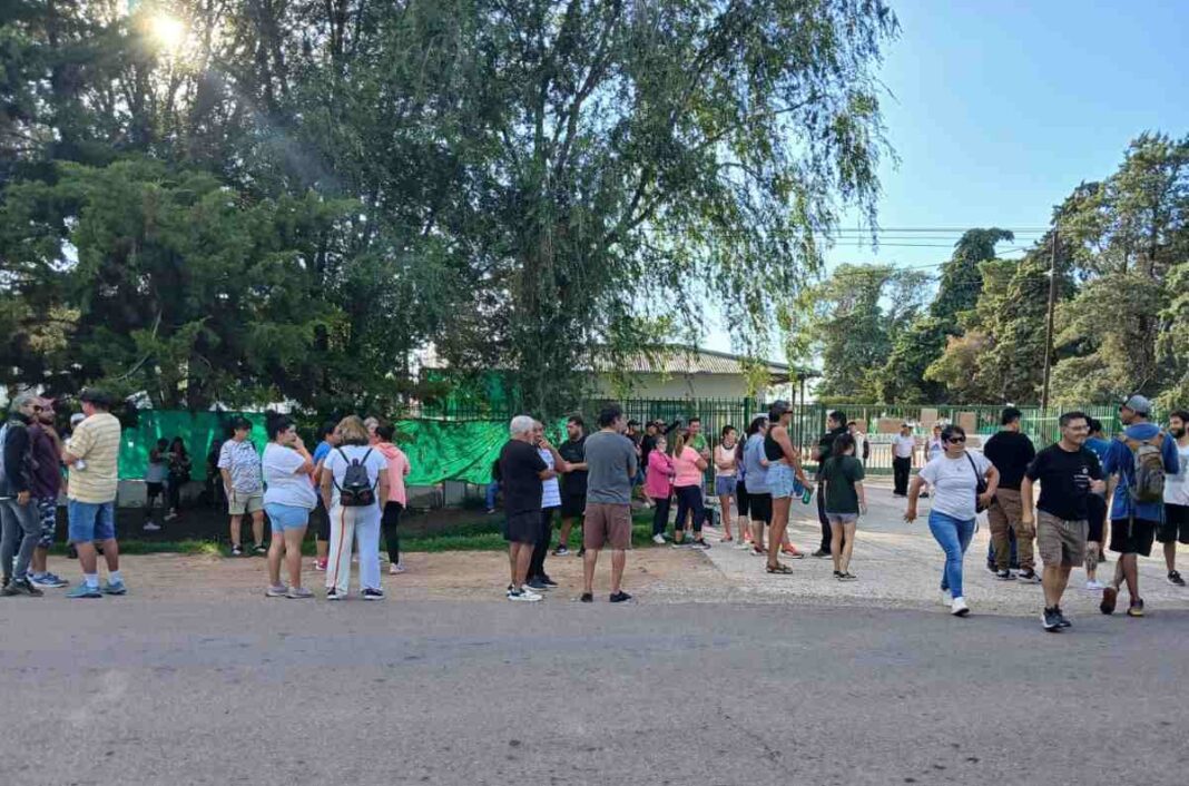 Frigorífico en La Pampa con cartel de cerrado