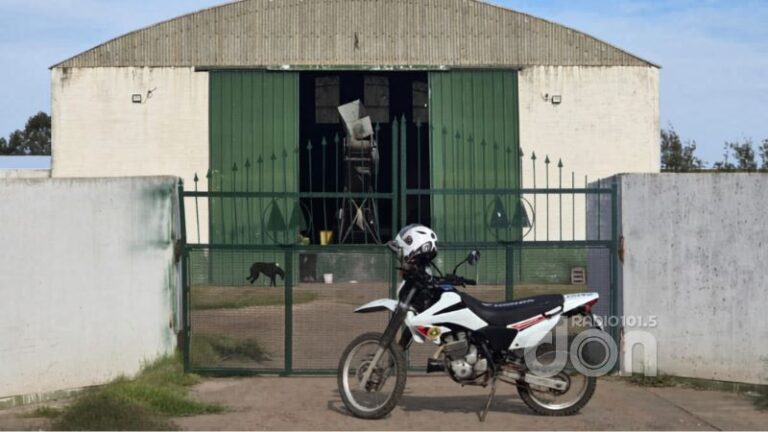 Acceso a la Planta de Tratamiento de Reciclado de Eduardo Castex, lugar del incidente.
