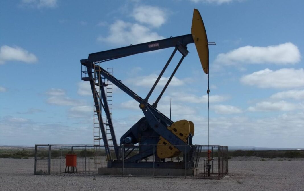 Vista del área hidrocarburífera El Medanito en La Pampa