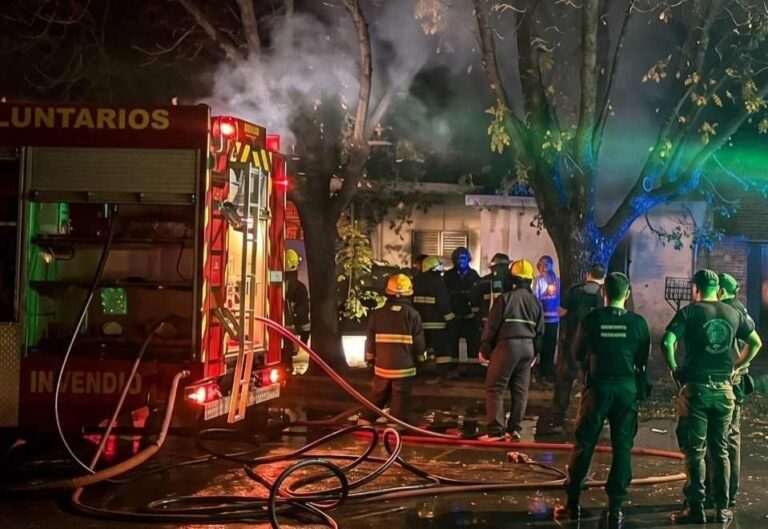 Incendio en vivienda de General Pico durante la madrugada
