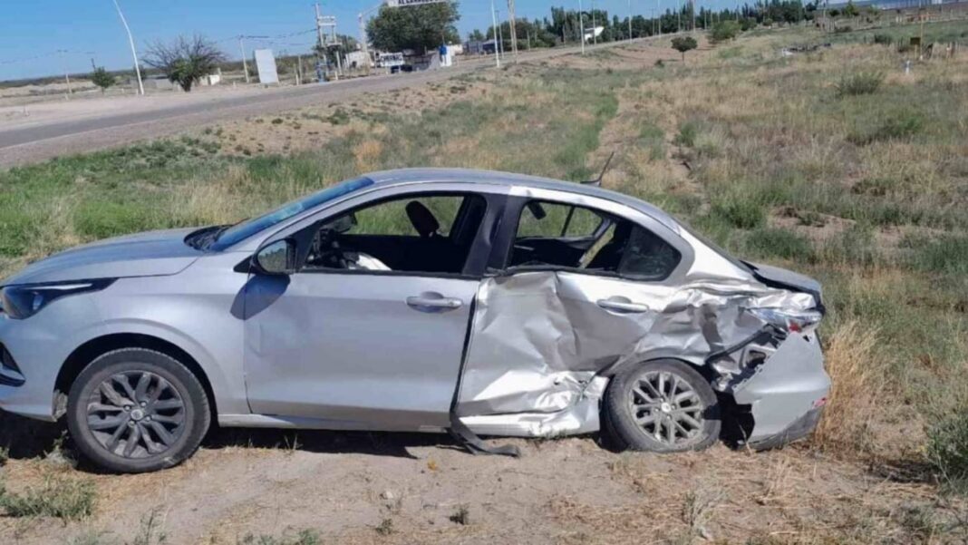 Vista del acceso a Algarrobo del Águila, donde ocurrió el choque fatal