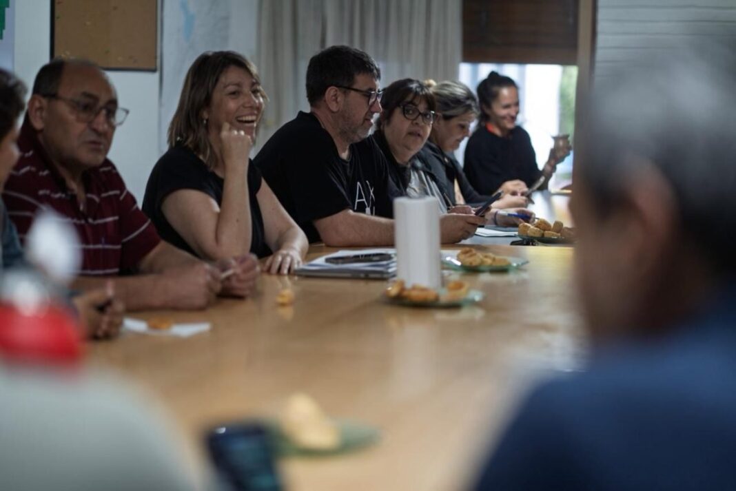 Reunión del Consejo Local de Unidades Básicas de Santa Rosa en la sede del Partido Justicialista