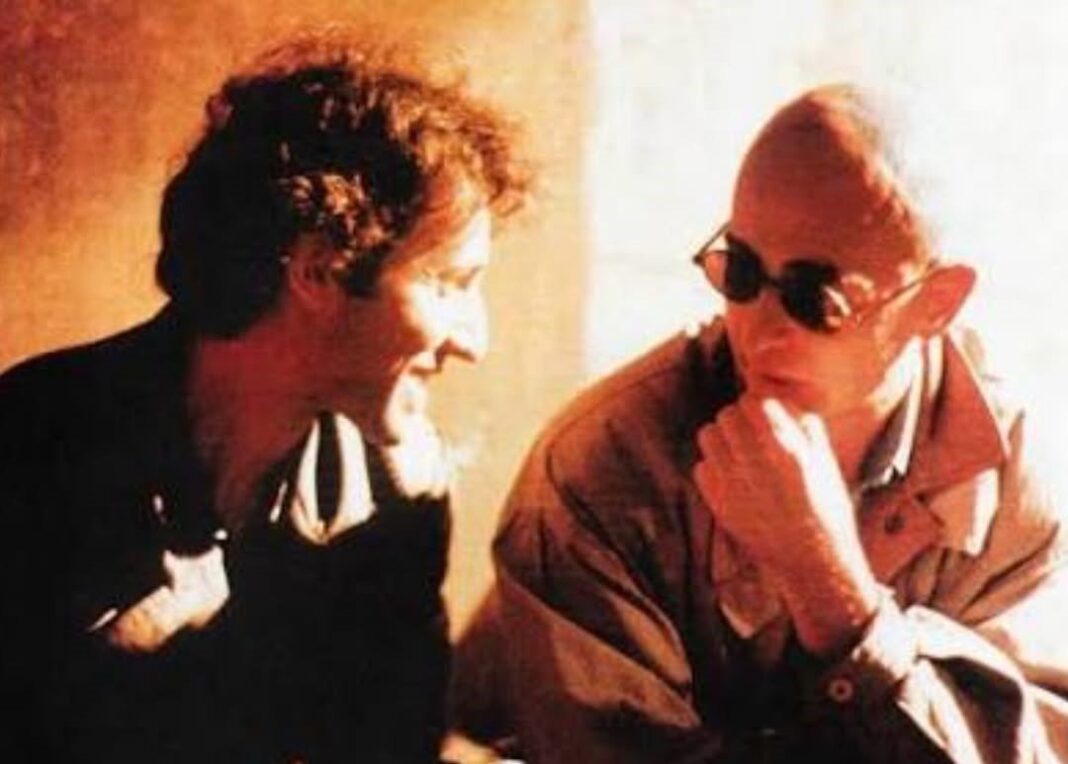 Skay Beilinson y el Indio Solari en un escenario durante un recital de Los Redondos